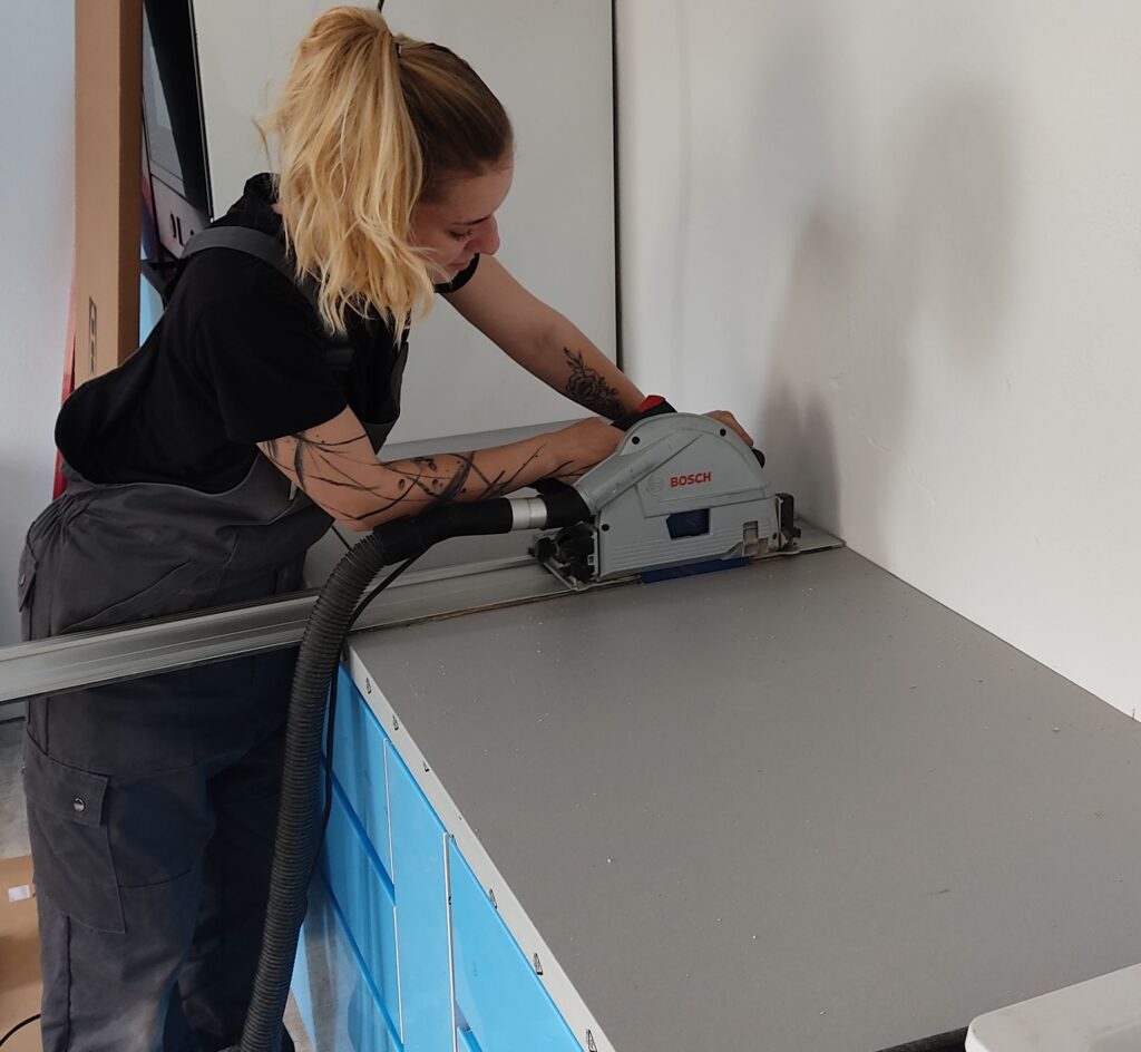 Imotech Montaz kuchyne ikea 24